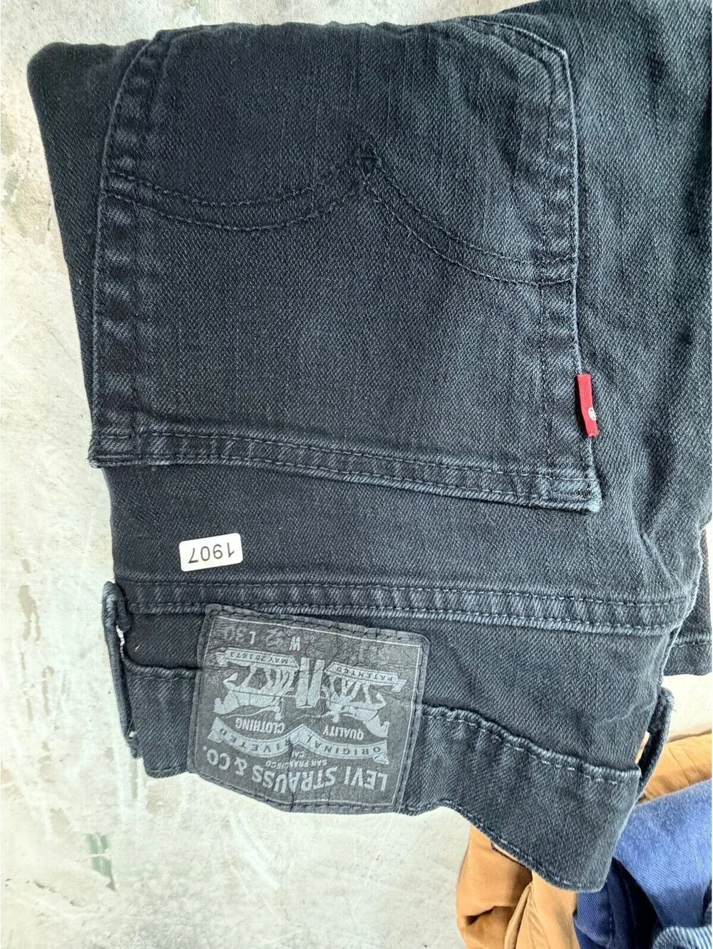 Levis experience modern